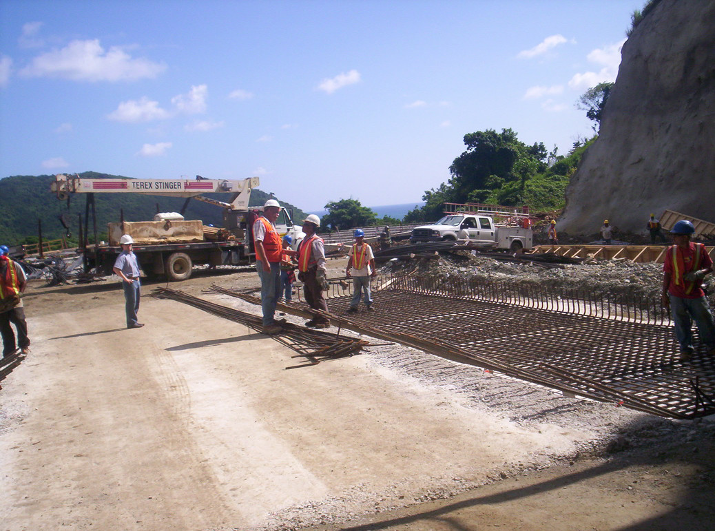 Puentes y Túneles de Maunabo